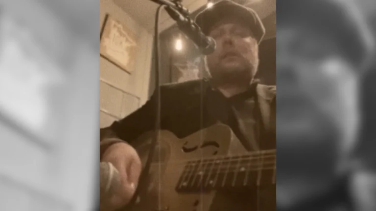 "The Sheik of Araby" (Django Reinhardt) - Live at 10K Brewing, Anoka, Minnesota