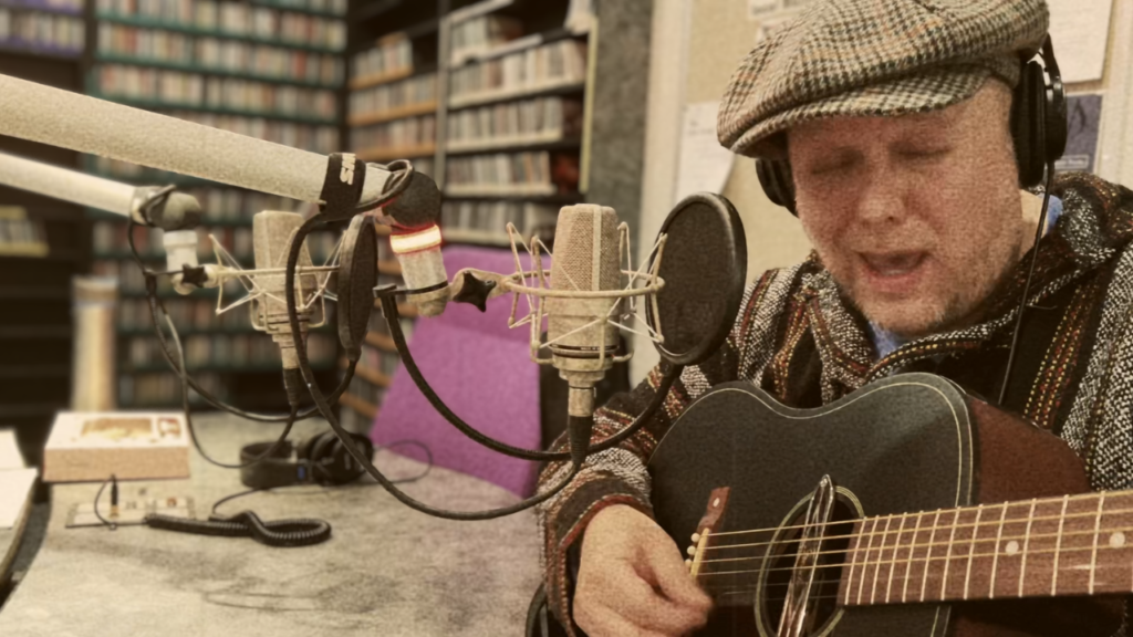 They Put Me on College Radio and I Even Got to Sing A Song! | KQAL 89.5 FM Winona State University