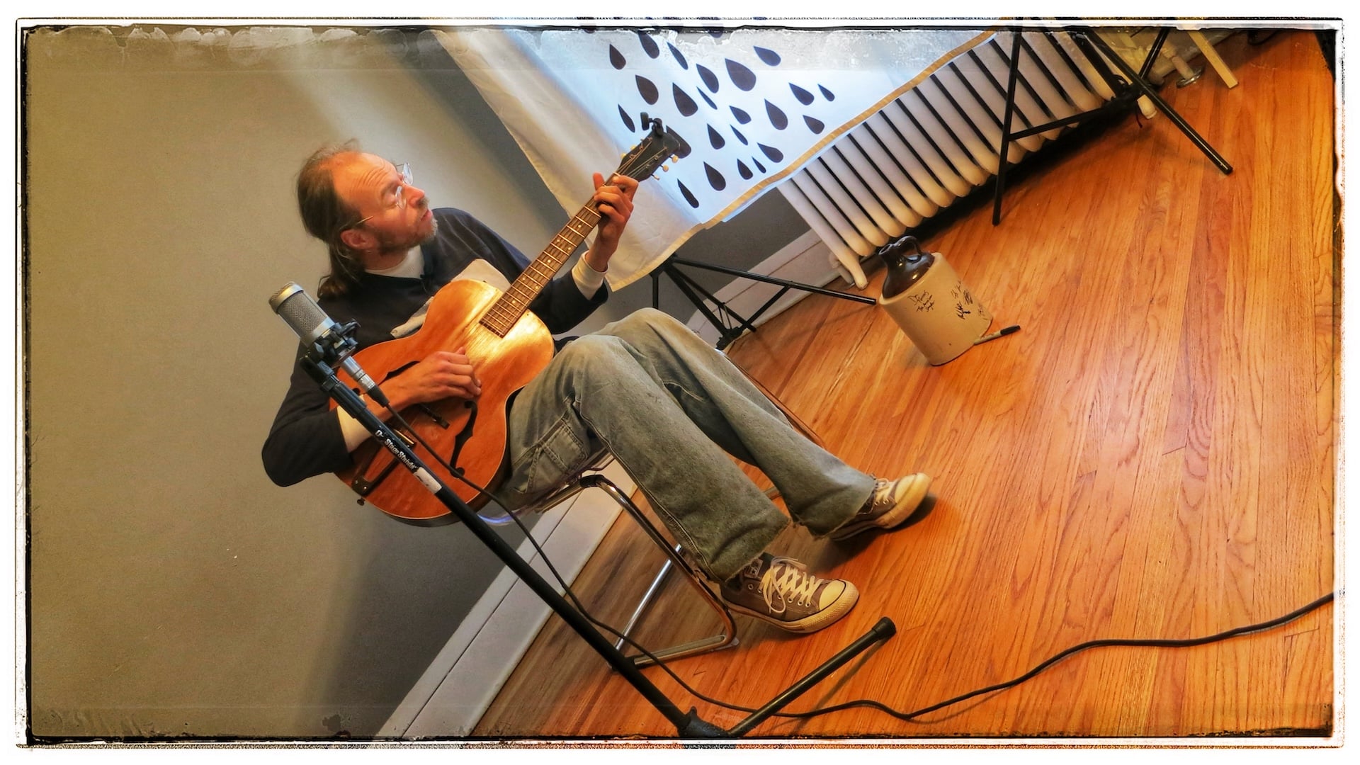 Blues musician Charlie Parr, interviewed by Jack Norton and directed by Kitty Norton